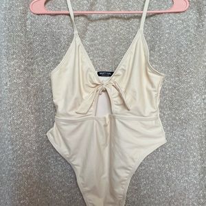 Nasty Gal Swimsuit Never worn